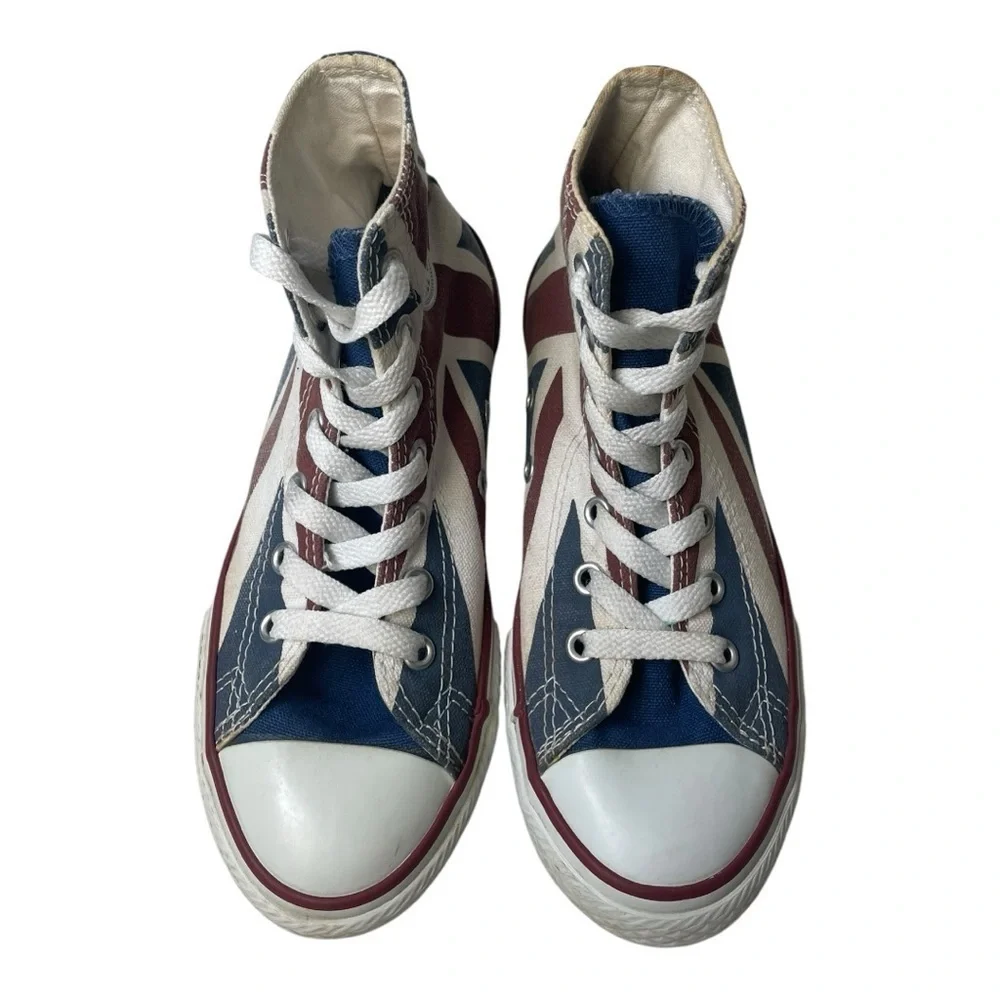Converse Chuck Taylor’s Youth British Flag High Top Sneakers